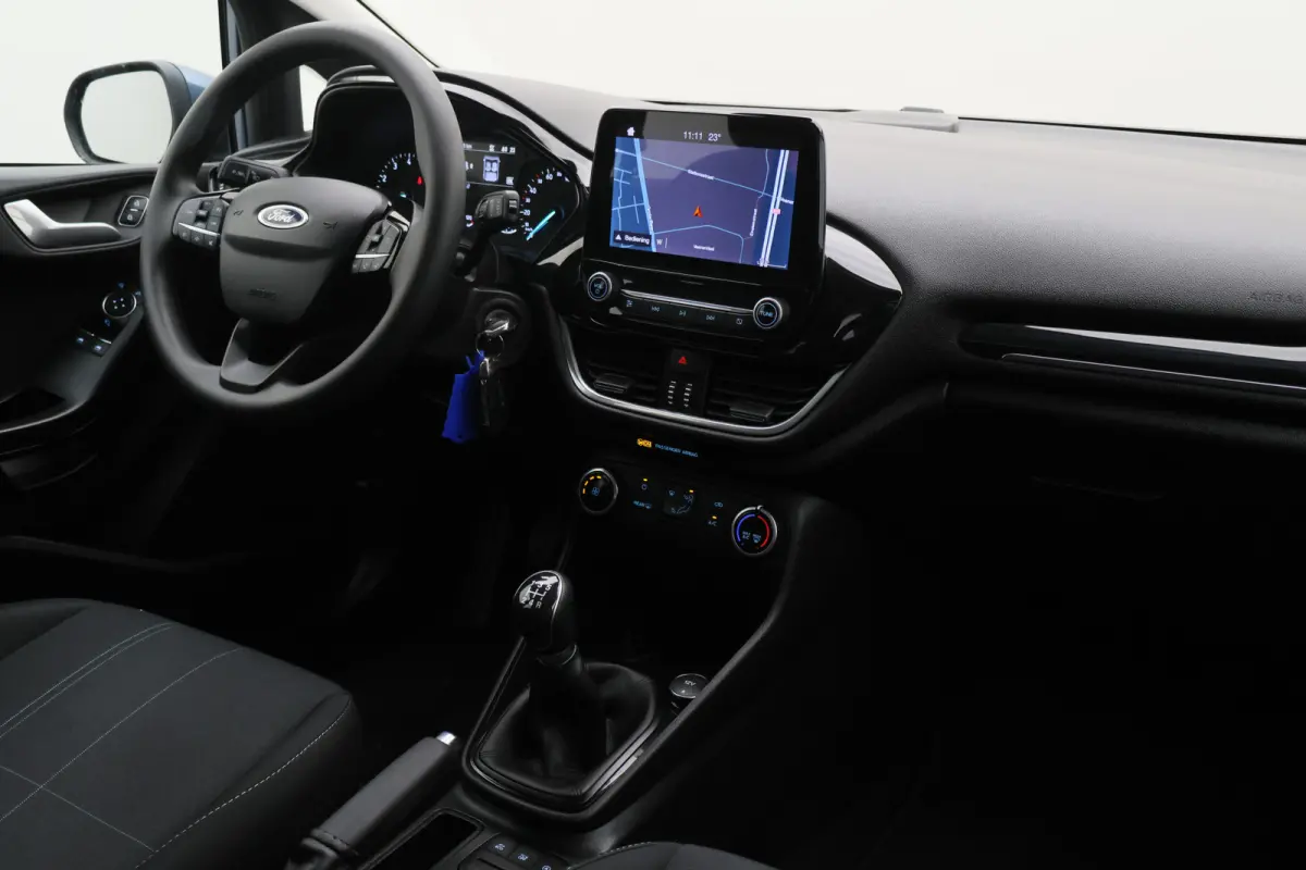 1.1 Trend 5-Deurs, Airco, Cruise, Apple CarPlay, Rijstrooksensor, DAB, PDC