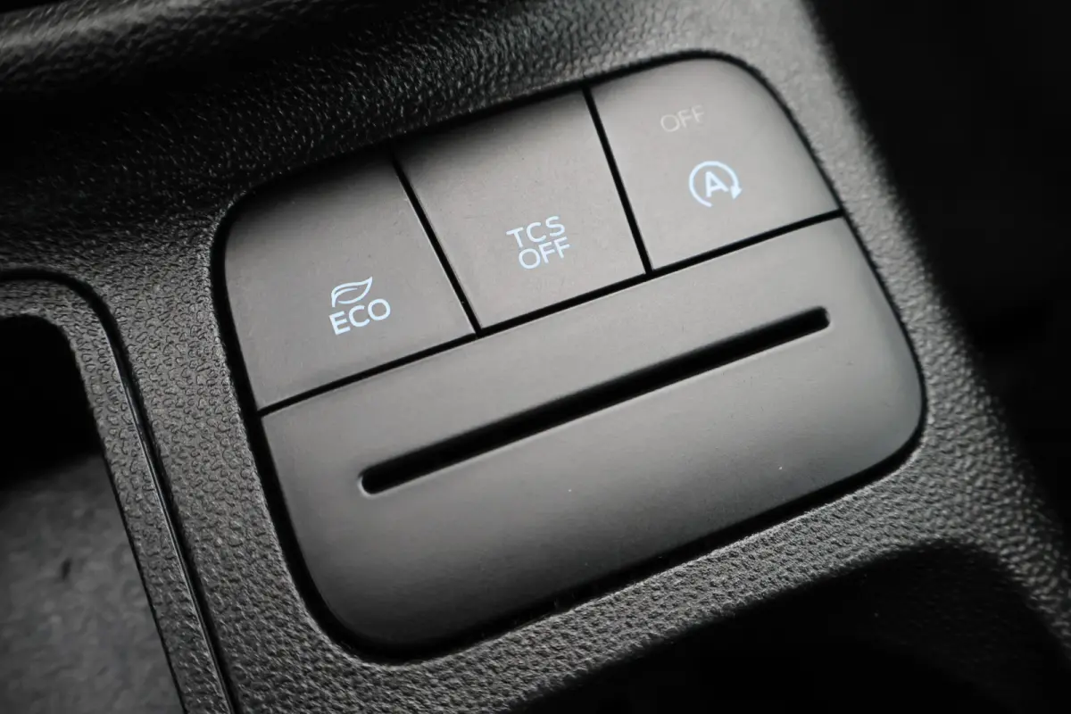 1.1 Trend 5-Deurs, Airco, Cruise, Apple CarPlay, Rijstrooksensor, DAB, PDC