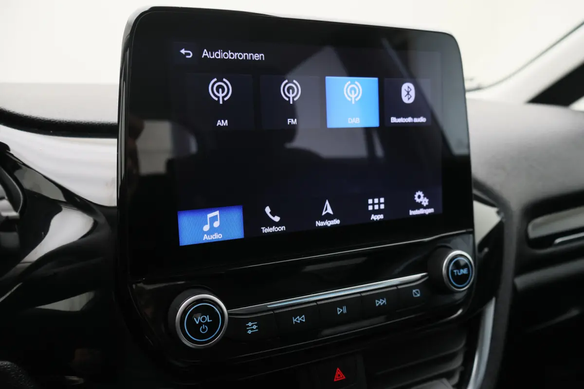 1.1 Trend 5-Deurs, Airco, Cruise, Apple CarPlay, Rijstrooksensor, DAB, PDC