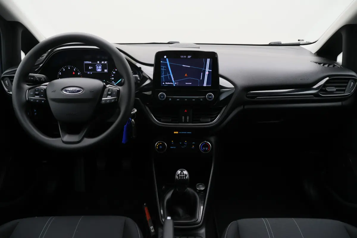1.1 Trend 5-Deurs, Airco, Cruise, Apple CarPlay, Rijstrooksensor, DAB, PDC