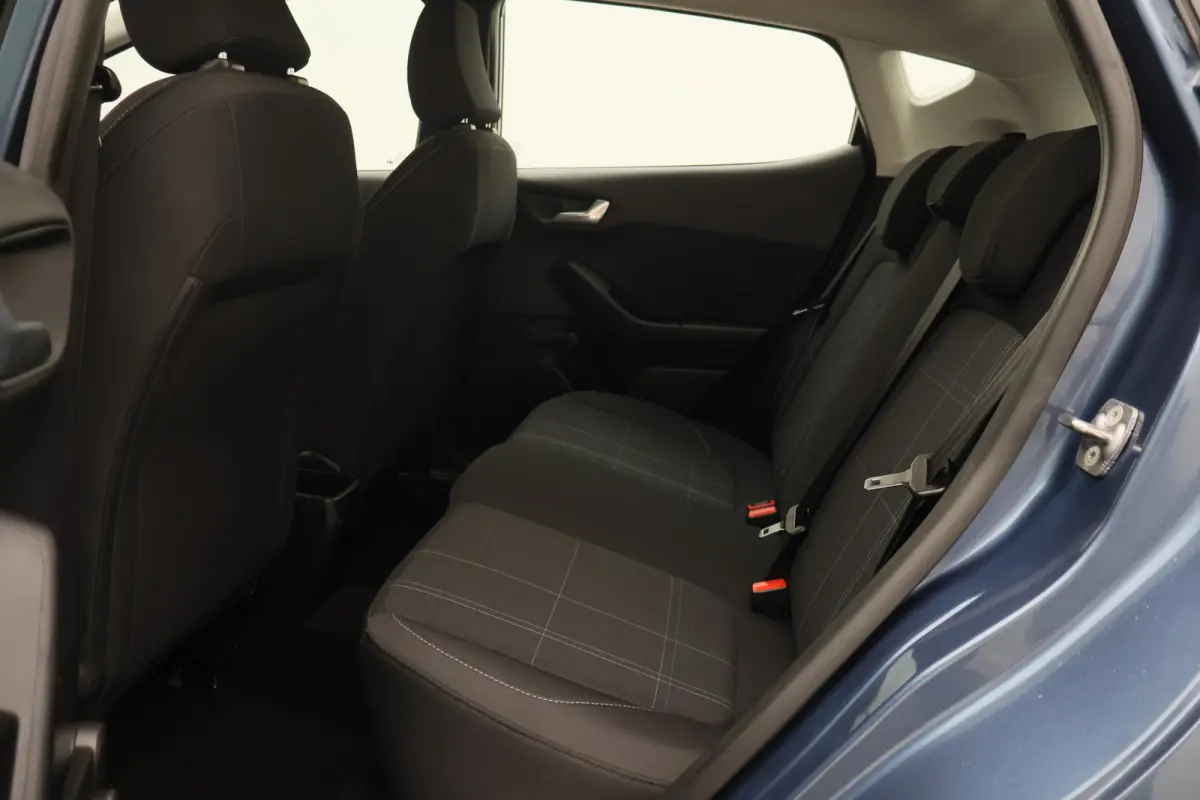 1.1 Trend 5-Deurs, Airco, Cruise, Apple CarPlay, Rijstrooksensor, DAB, PDC