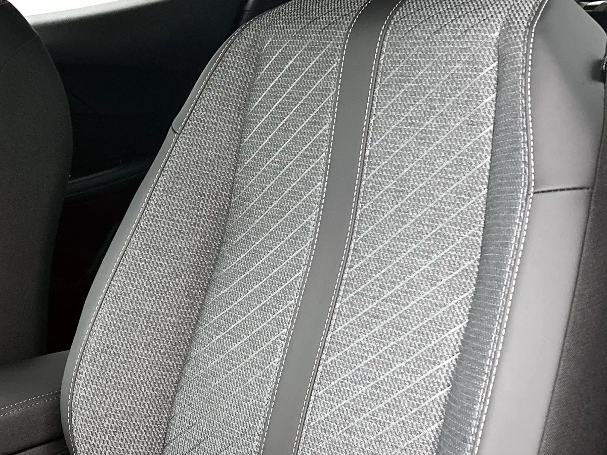 1.2 Hybrid 145pk Allure Automaat | Navigatie | Adaptieve Cruise Control | LED | Camera Voor + Achter | 17"LMV | Dodehoekdetectie | Dakrails |