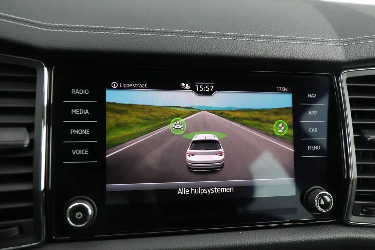 1.5 TSI 150pk DSG Business Edition | Navigatie | App Connect | Achteruitrijcamera |