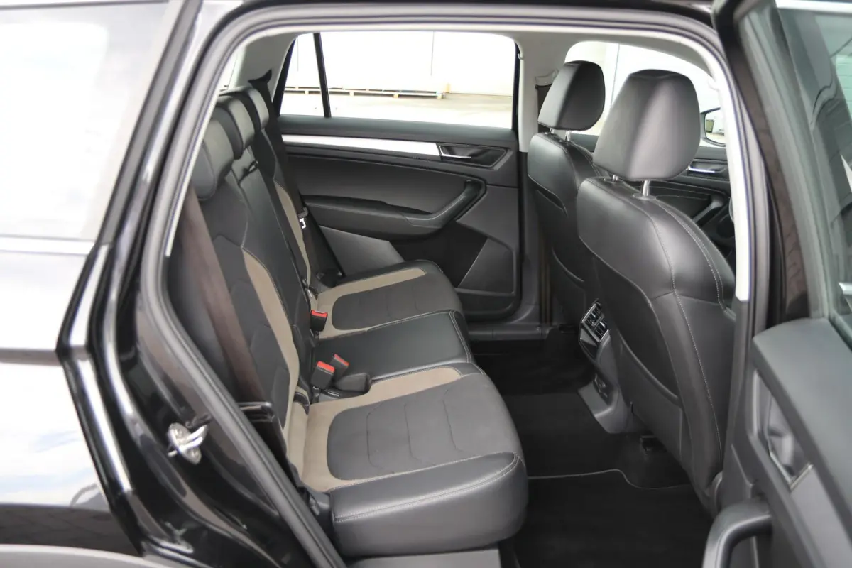 1.5 TSI 150pk DSG Business Edition | Navigatie | App Connect | Achteruitrijcamera |