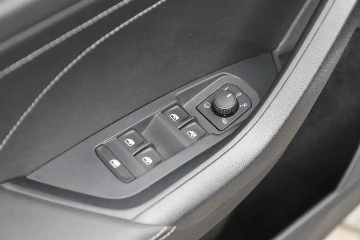 1.5 TSI 150pk DSG Business Edition | Navigatie | App Connect | Achteruitrijcamera |