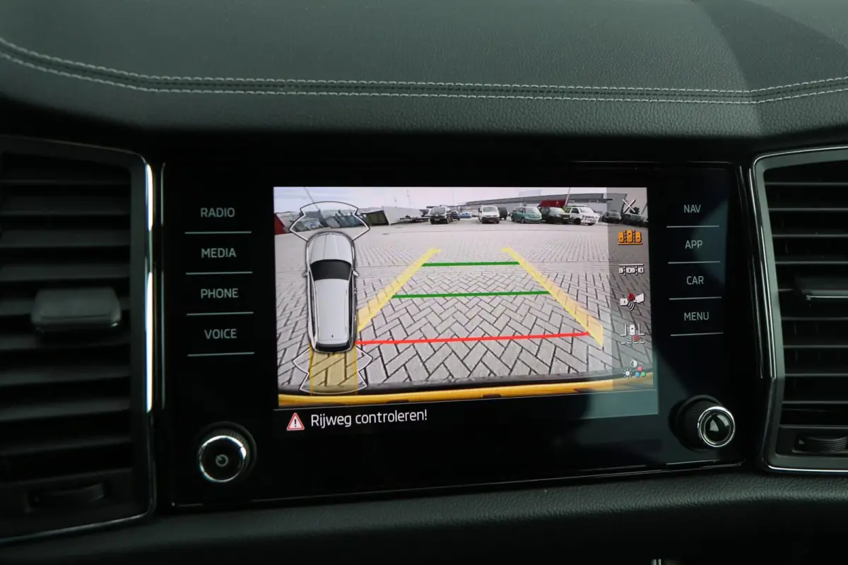 1.5 TSI 150pk DSG Business Edition | Navigatie | App Connect | Achteruitrijcamera |
