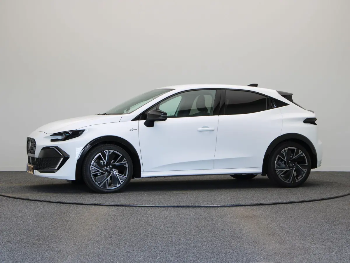 Hybrid 160pk esprit Alpine | Harman Kardon | Stoel- en stuurwielverwarming | 360 graden camera |