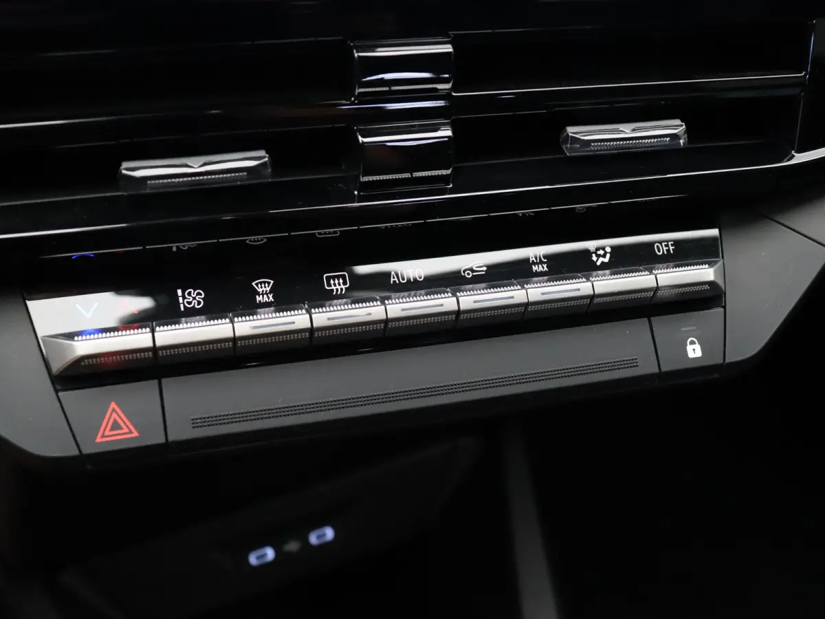 Hybrid 160pk esprit Alpine | Harman Kardon | Stoel- en stuurwielverwarming | 360 graden camera |
