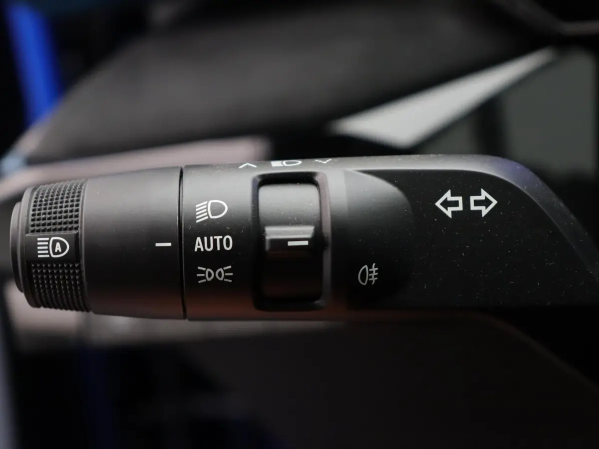Hybrid 160pk esprit Alpine | Harman Kardon | Stoel- en stuurwielverwarming | 360 graden camera |