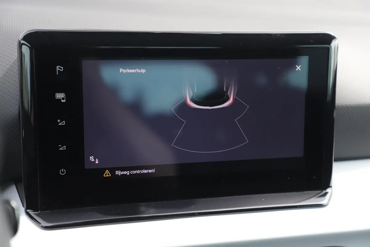 1.0 TSI Style Business Intense Virtual Cockpit 17 inch LMV Navigatie Carplay Android Stoelverwarming Climate Cruise Control LED