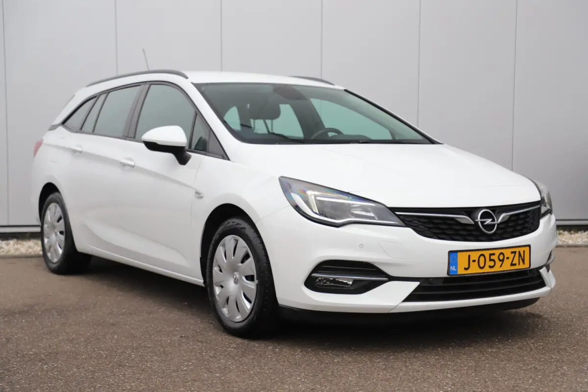1.2 Business Executive 110PK Trekhaak Navigatie Achteruitrijcamera Carplay Android Climate & Cruise Control Donkere Ramen