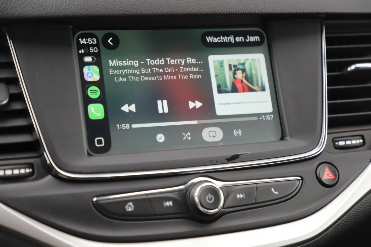 1.2 Business Executive 110PK Trekhaak Navigatie Achteruitrijcamera Carplay Android Climate & Cruise Control Donkere Ramen