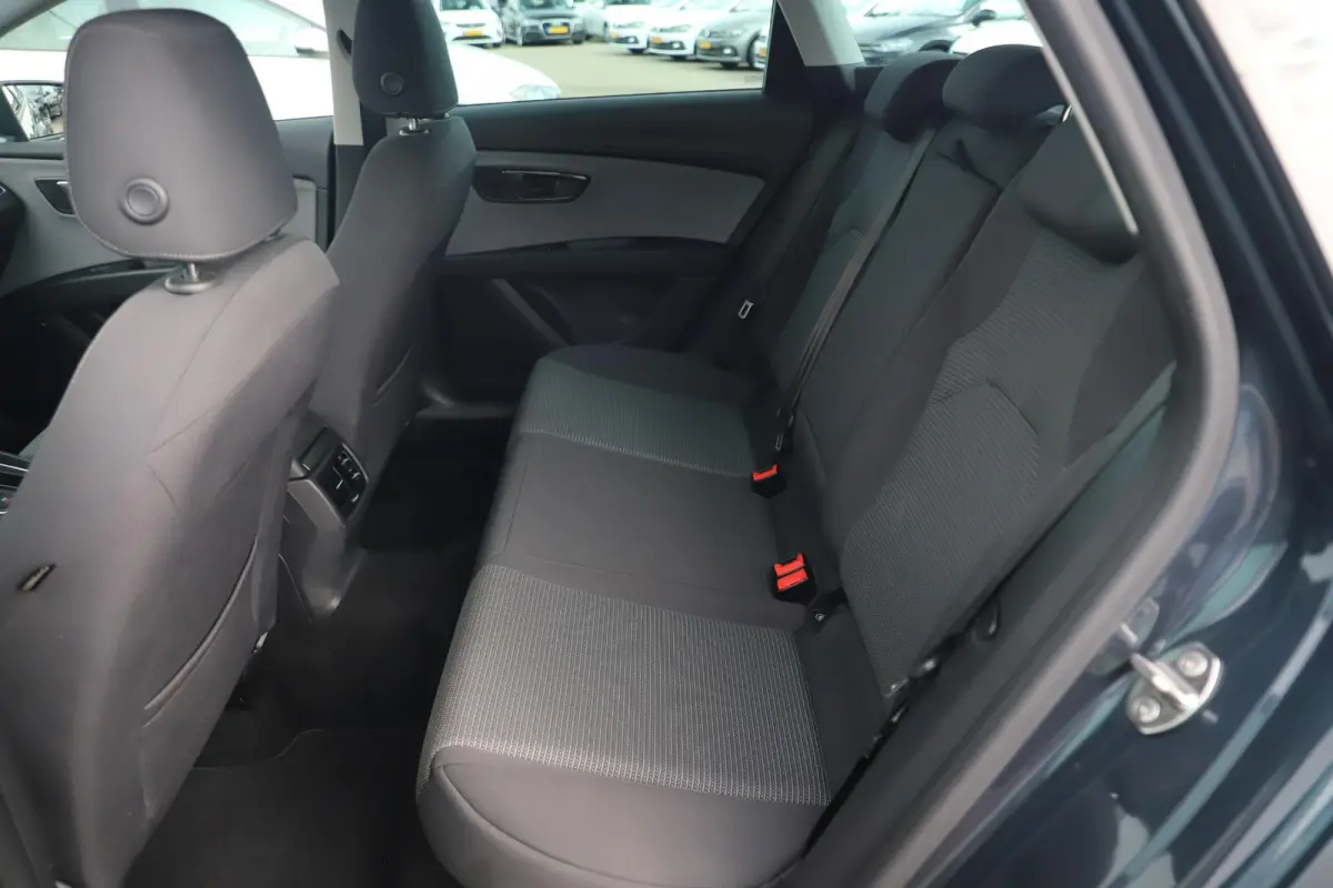 1.0 TSI Style Ultimate Edition Trekhaak Virtual Cockpit Beats Audio Navigatie Achteruitrijcamera Clima Cruise Stoelverwarming