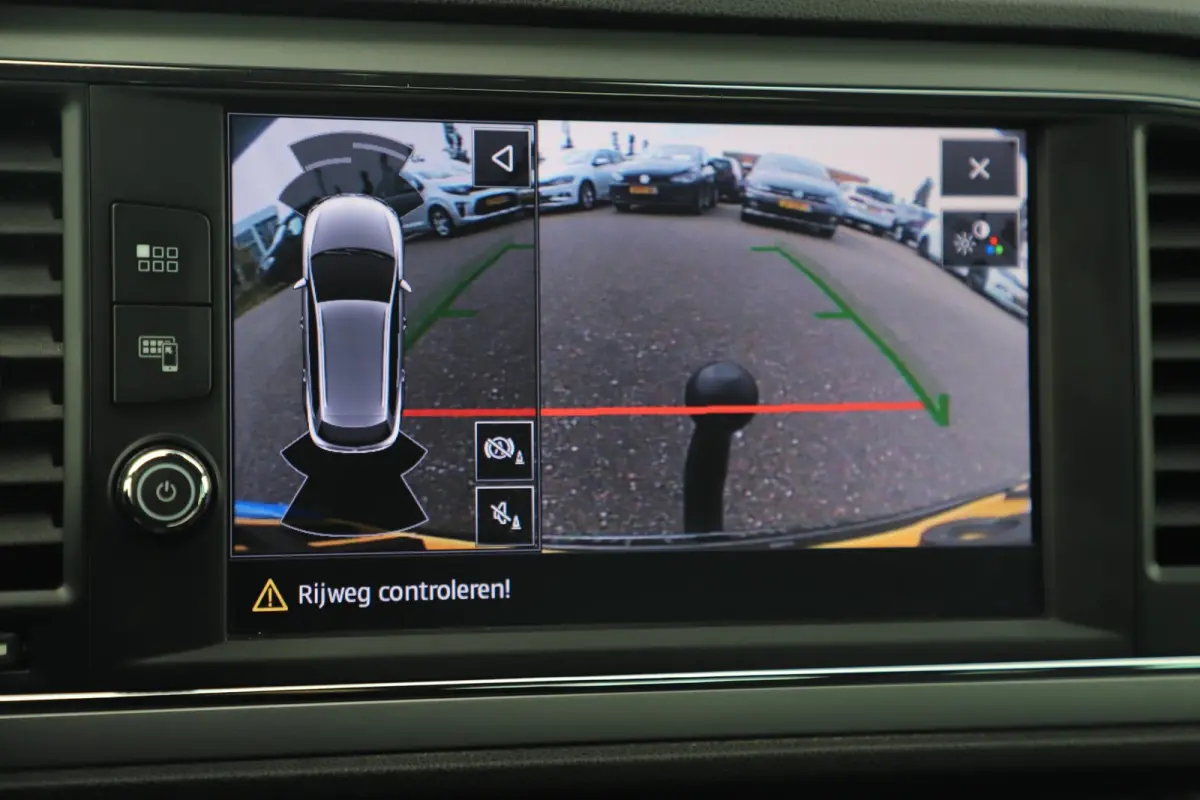 1.0 TSI Style Ultimate Edition Trekhaak Virtual Cockpit Beats Audio Navigatie Achteruitrijcamera Clima Cruise Stoelverwarming