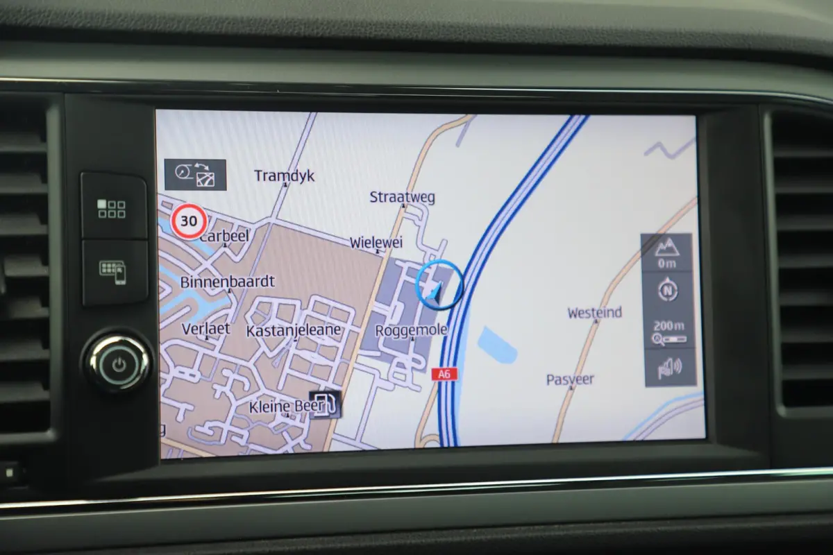 1.0 TSI Style Ultimate Edition Trekhaak Virtual Cockpit Beats Audio Navigatie Achteruitrijcamera Clima Cruise Stoelverwarming