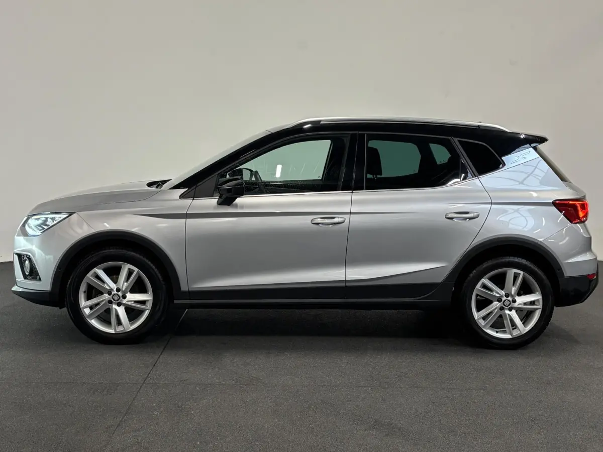 1.0 TSI 110pk DSG FR Navigatie Apple Carplay/Android Auto Camera Parkeersensoren Adaptive Cruise Control Blind Spot Assist Stoelverwarming Ledverlichting Climate Control Getinte ramen