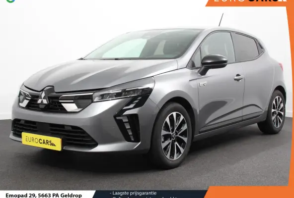 1.6 HEV Intense Automaat DEMO Navigatie Apple Carplay/Android Auto Camera Climate Control Cruise Control Lichtmetalen velgen Extra Getint Glas Digitale Cockpit