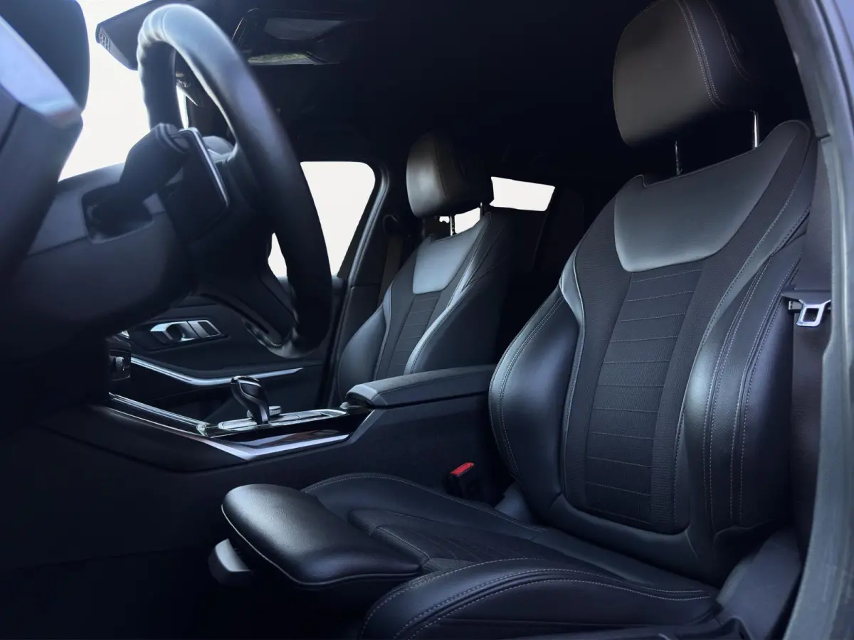 330E 292PK M-Sport Shadow Dode-Hoek Camera