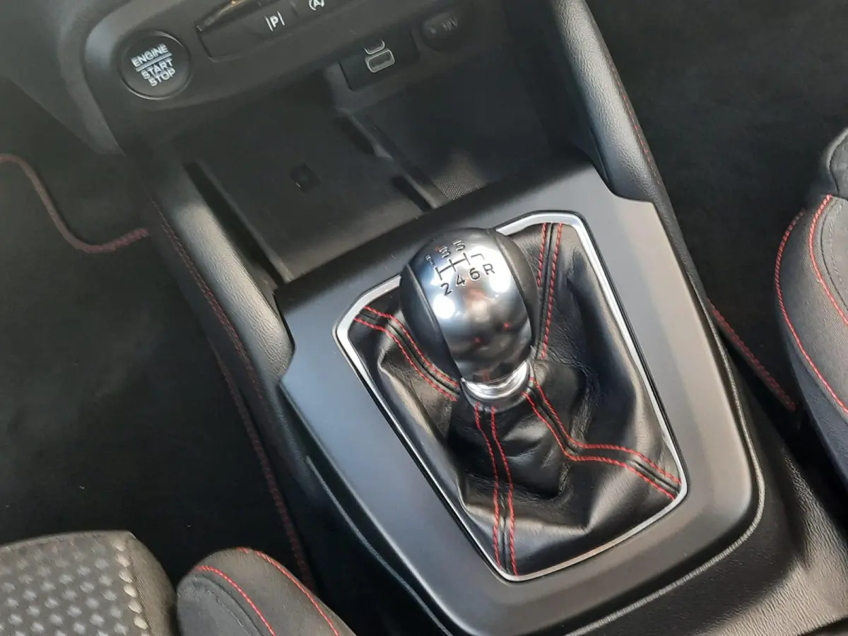 1.0 EcoBoost Hybrid ST Line X Trekhaak | Elektrische achterklep | Adaptief cruisecontrol | AGR Stoelen | Sync 4 Systeem