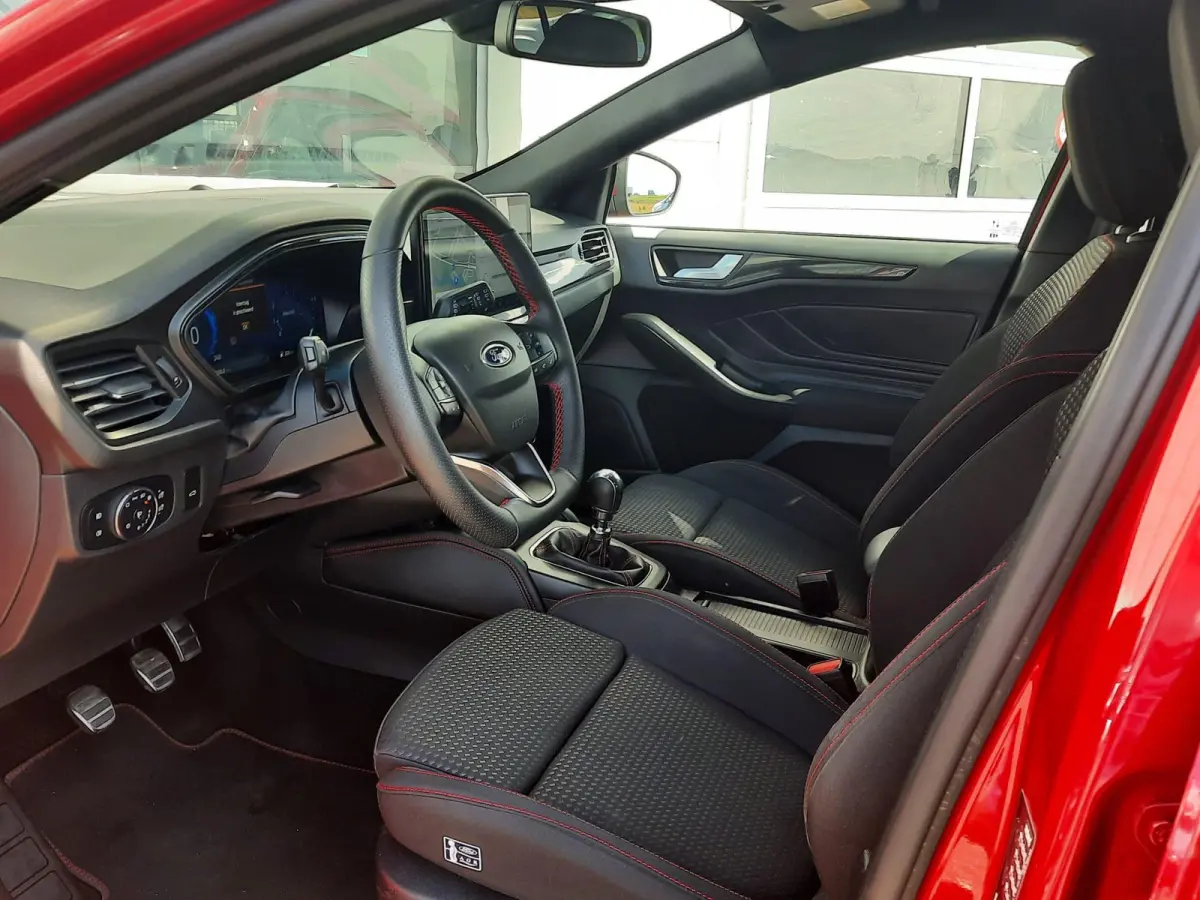1.0 EcoBoost Hybrid ST Line X Trekhaak | Elektrische achterklep | Adaptief cruisecontrol | AGR Stoelen | Sync 4 Systeem