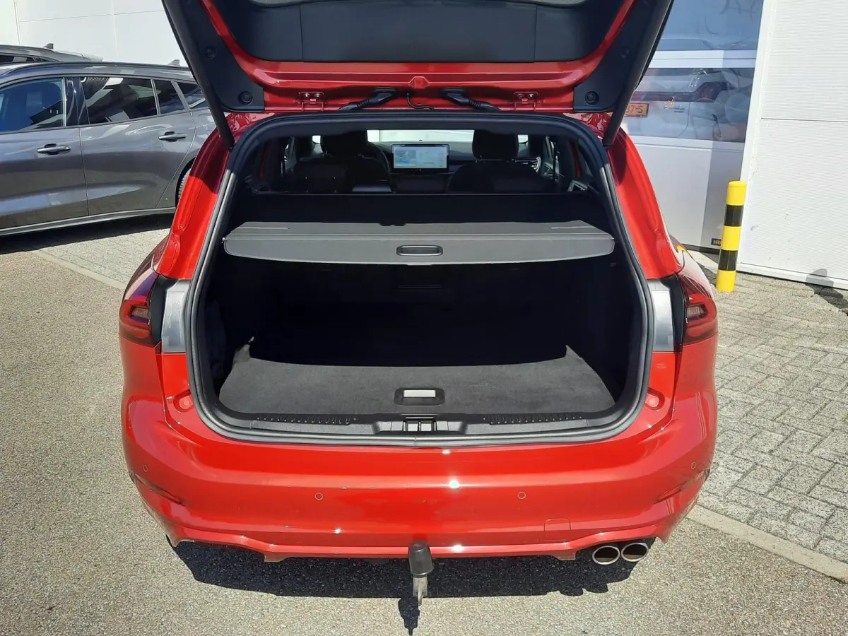 1.0 EcoBoost Hybrid ST Line X Trekhaak | Elektrische achterklep | Adaptief cruisecontrol | AGR Stoelen | Sync 4 Systeem