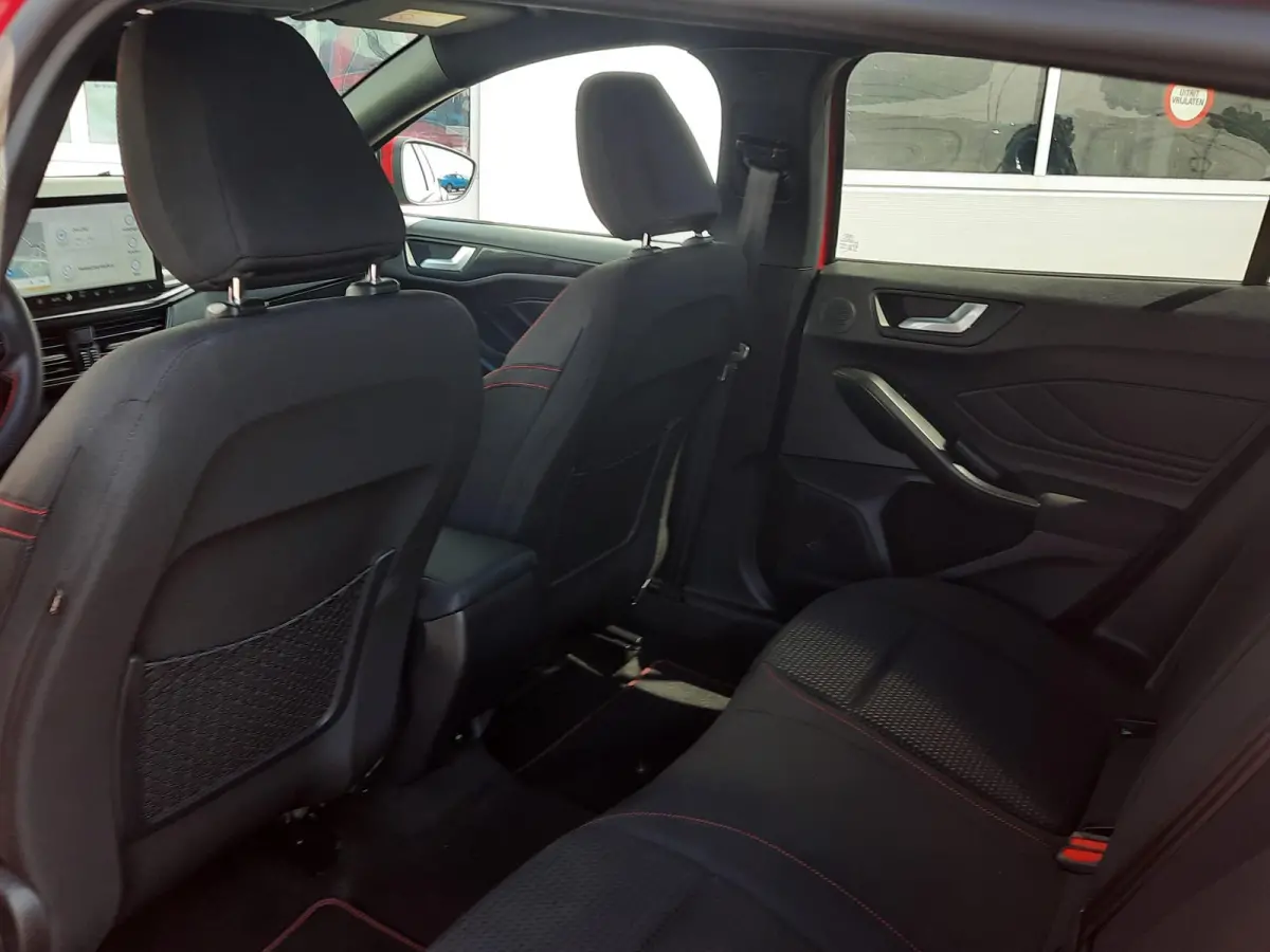 1.0 EcoBoost Hybrid ST Line X Trekhaak | Elektrische achterklep | Adaptief cruisecontrol | AGR Stoelen | Sync 4 Systeem