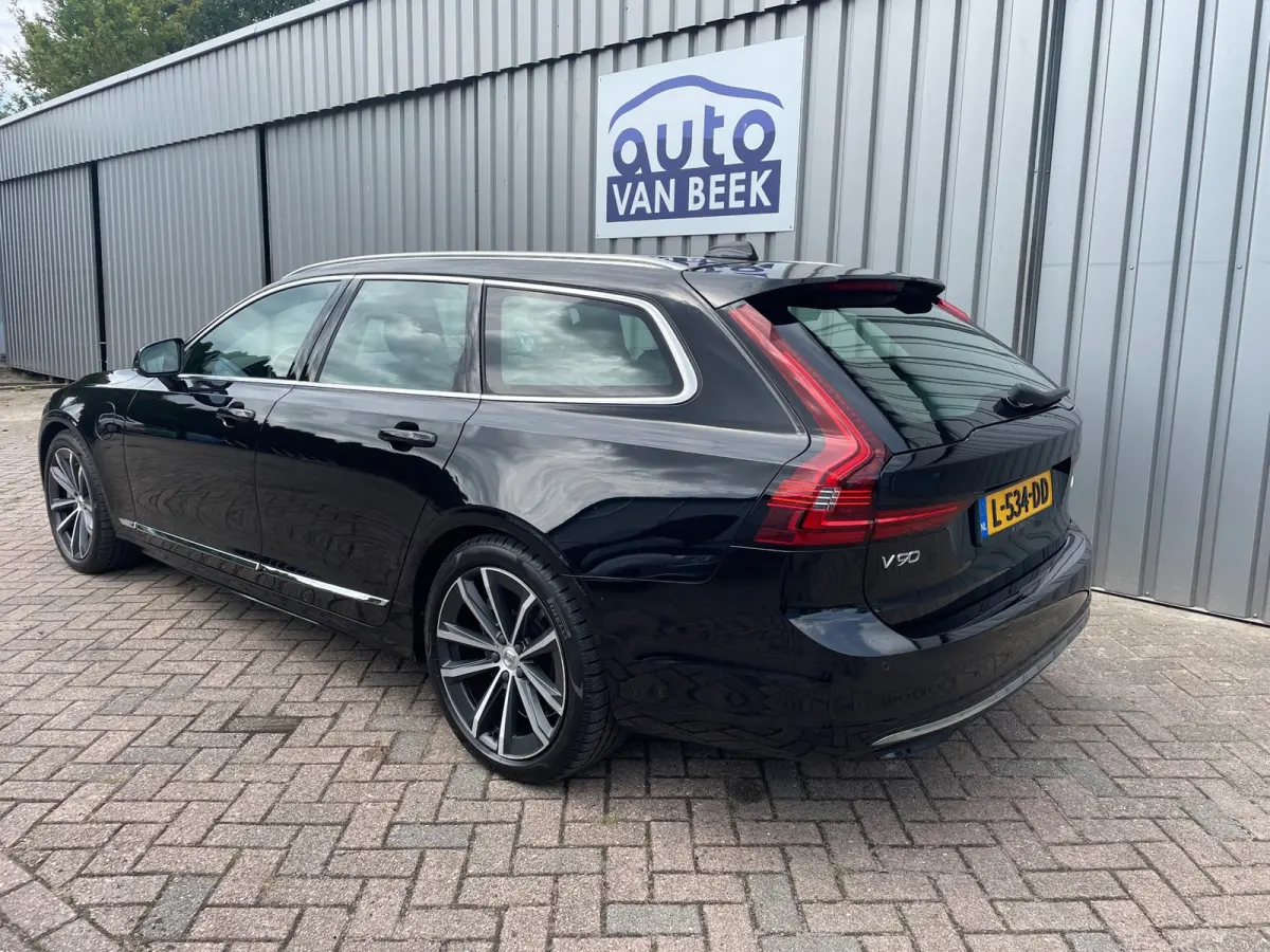 2.0 T6 AWD Business Pro