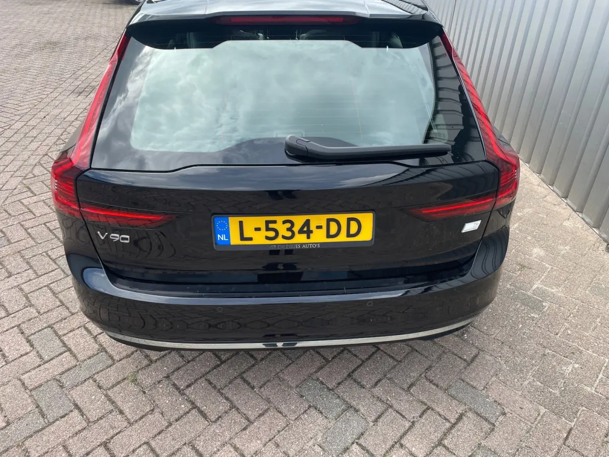 2.0 T6 AWD Business Pro