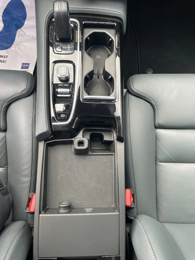 2.0 T6 AWD Business Pro