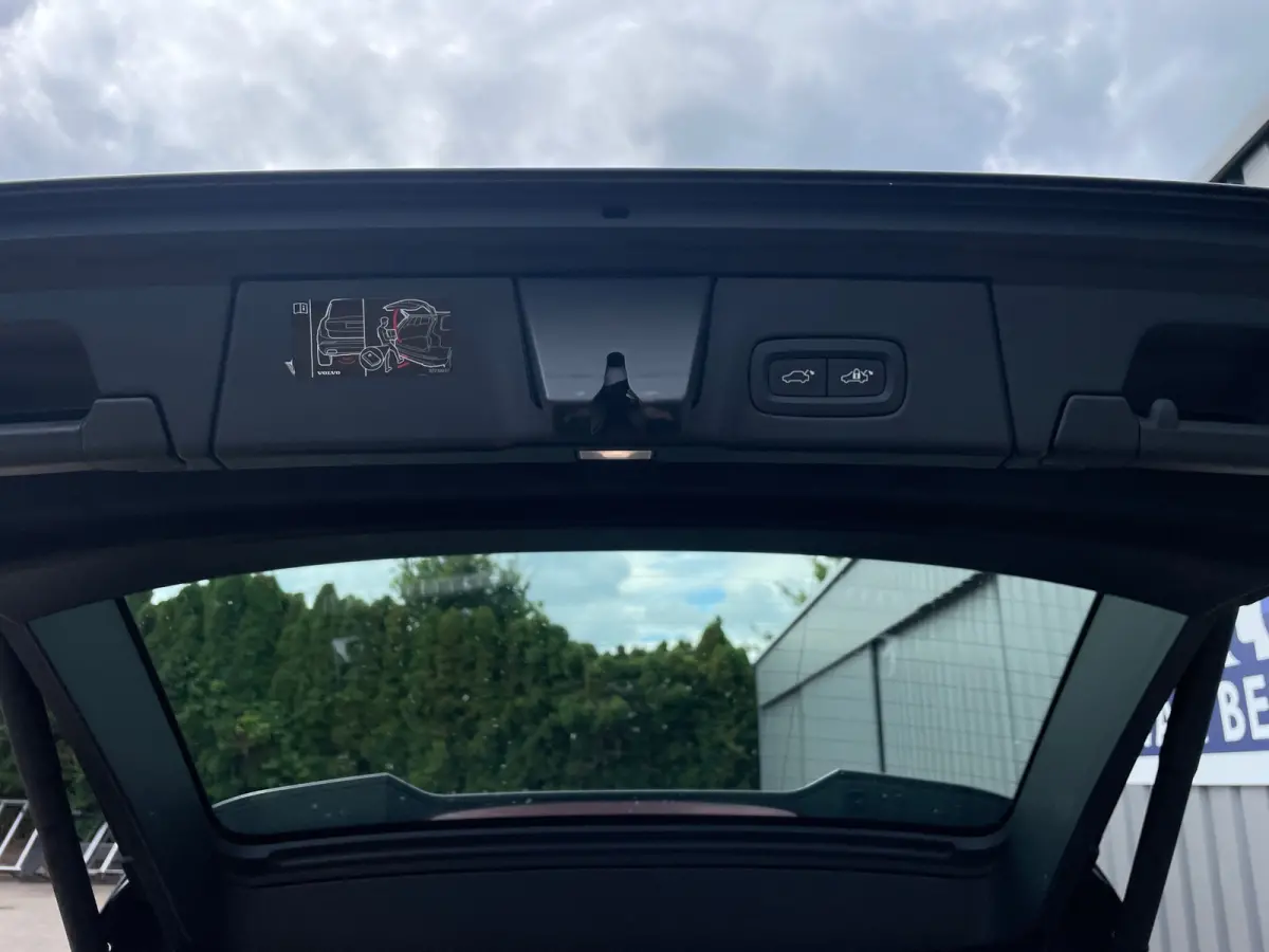 2.0 T6 AWD Business Pro