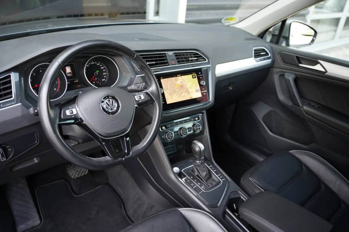 1.5 TSI 150pk DSG R-line Navi Leder PDC