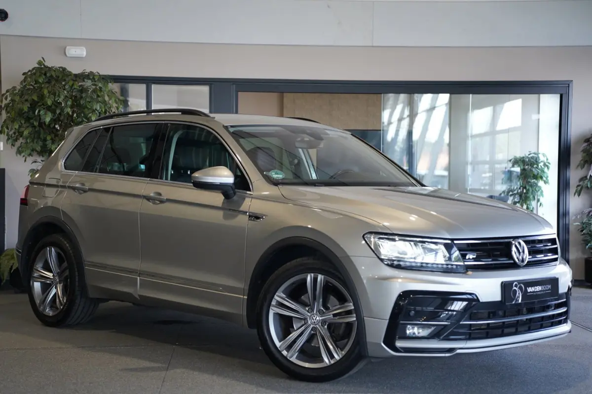 1.5 TSI 150pk DSG R-line Navi Leder PDC