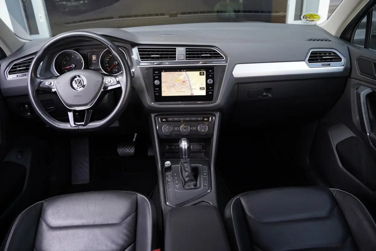 1.5 TSI 150pk DSG R-line Navi Leder PDC