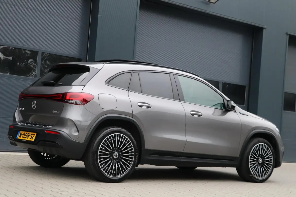 350 4MATIC AMG Line 67 kWh Panodak Headup Trekhaak 360View Widescreen Sfeerverlicht 1800KG Trekgewicht 96000KM BJ2022