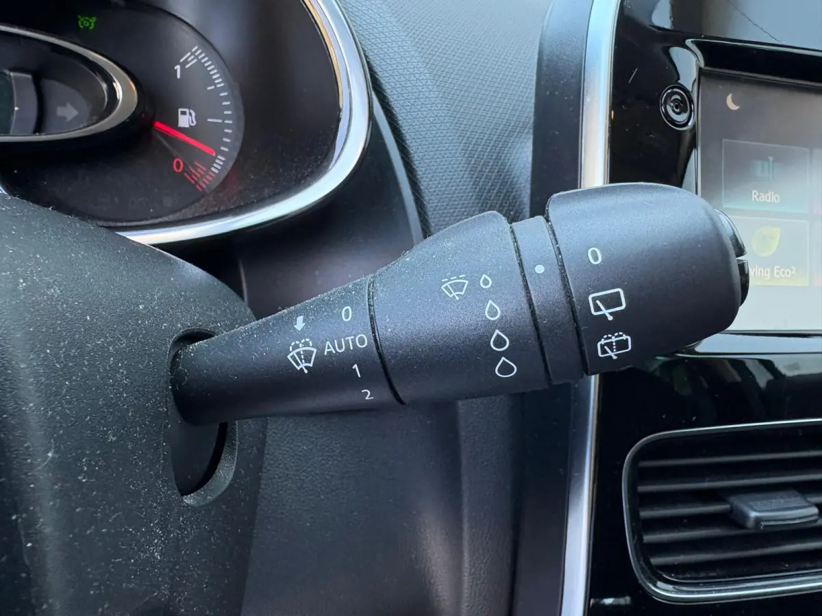 0.9 TCe Limited Navigatie/Bluetooth/Parkeerhulp/Cruise-control