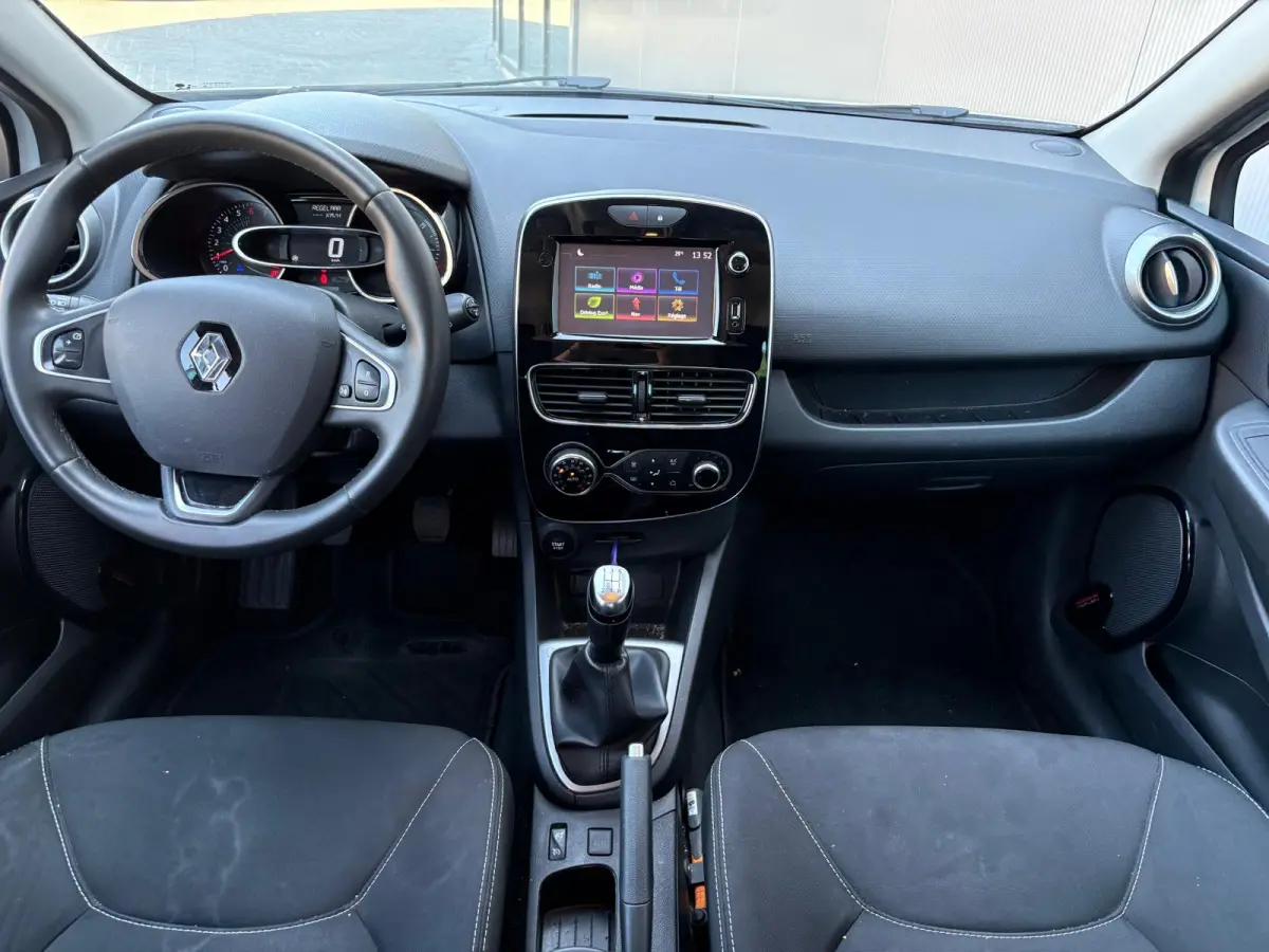 0.9 TCe Limited Navigatie/Bluetooth/Parkeerhulp/Cruise-control
