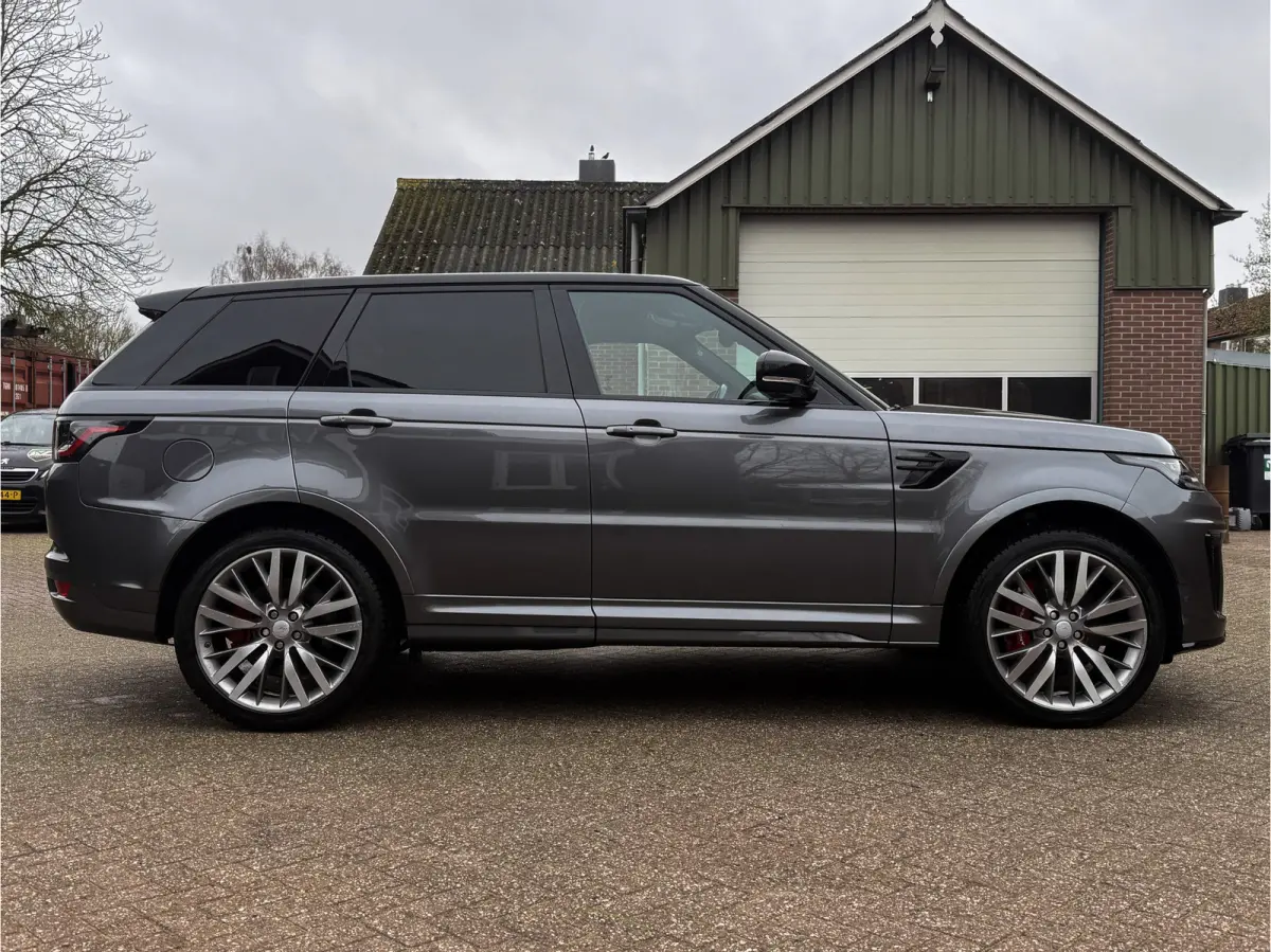 5.0 V8 SC SVR 576 PK ! Facelift ! Carbon ! Pano, Cruis, Airco, Stoelverw voor + achter!