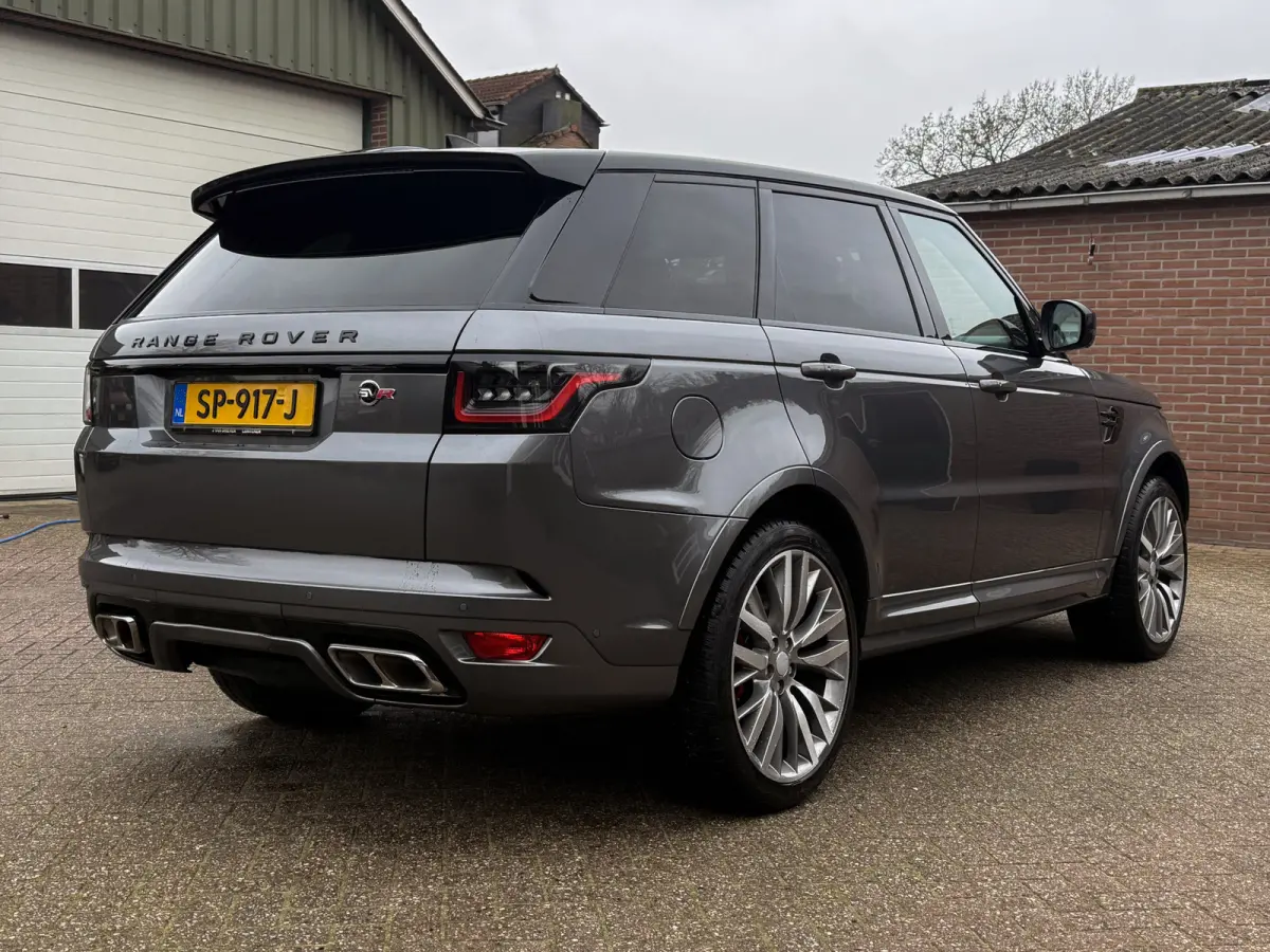 5.0 V8 SC SVR 576 PK ! Facelift ! Carbon ! Pano, Cruis, Airco, Stoelverw voor + achter!