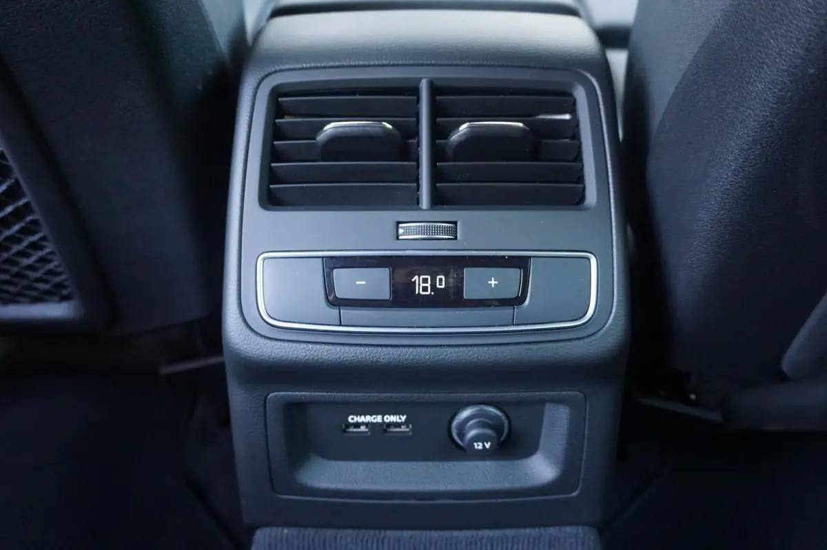 35 TFSI 150pk MHEV S Edition | Verwarmb.Stuur | Camera | Elek. Best. Stoel | Tourpakket |