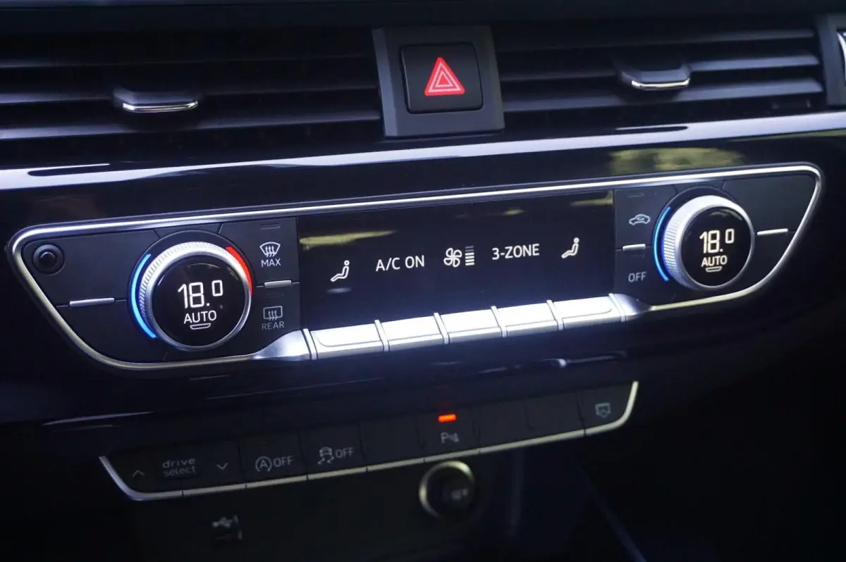 35 TFSI 150pk MHEV S Edition | Verwarmb.Stuur | Camera | Elek. Best. Stoel | Tourpakket |
