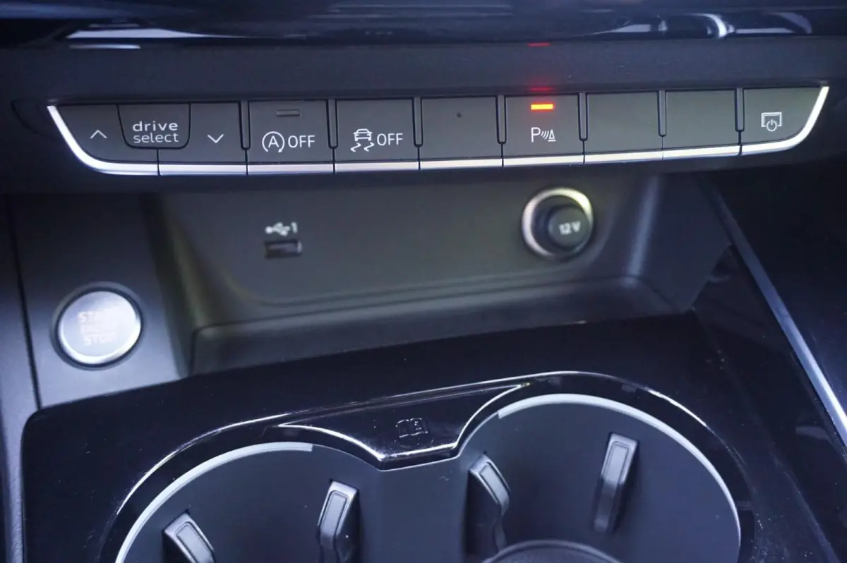 35 TFSI 150pk MHEV S Edition | Verwarmb.Stuur | Camera | Elek. Best. Stoel | Tourpakket |