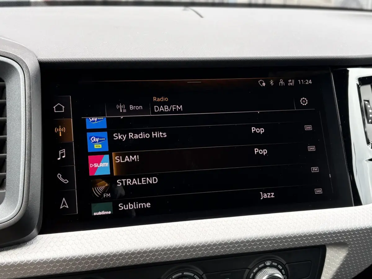 25 TFSI 95pk S Edition | Smartphone interface | Full LED | Zwart optiek | Cruise Control