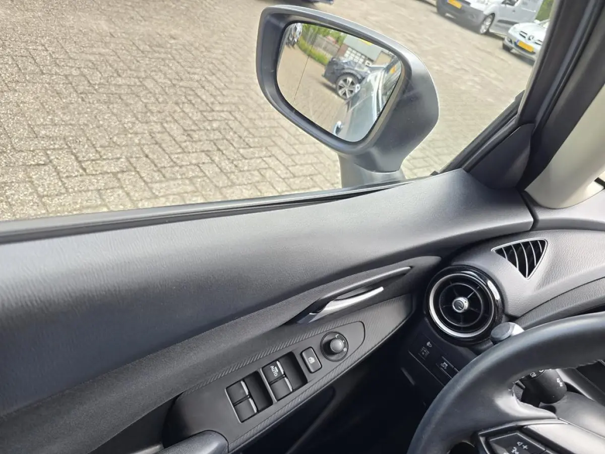 1.5 Skyactiv-G Dynamic Airco|Cruise|Navi|Pdc|UNIEK 19dkm NAP!!!