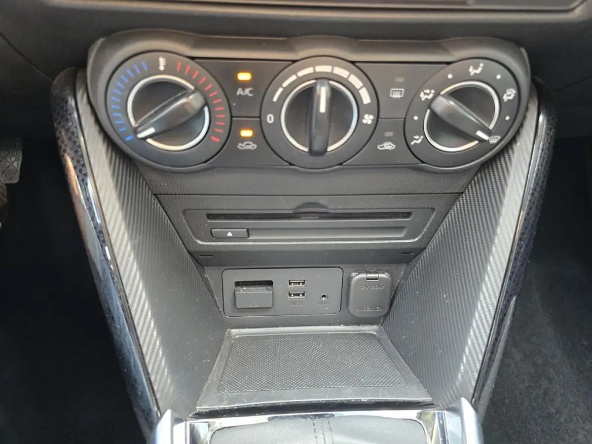 1.5 Skyactiv-G Dynamic Airco|Cruise|Navi|Pdc|UNIEK 19dkm NAP!!!