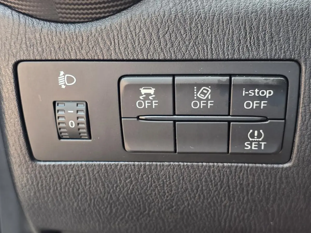 1.5 Skyactiv-G Dynamic Airco|Cruise|Navi|Pdc|UNIEK 19dkm NAP!!!