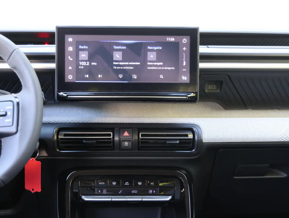 Max 113pk Comfort Range 44 kWh | Navigatie | Apple en Android | Climate control | Achteruitrijcamera