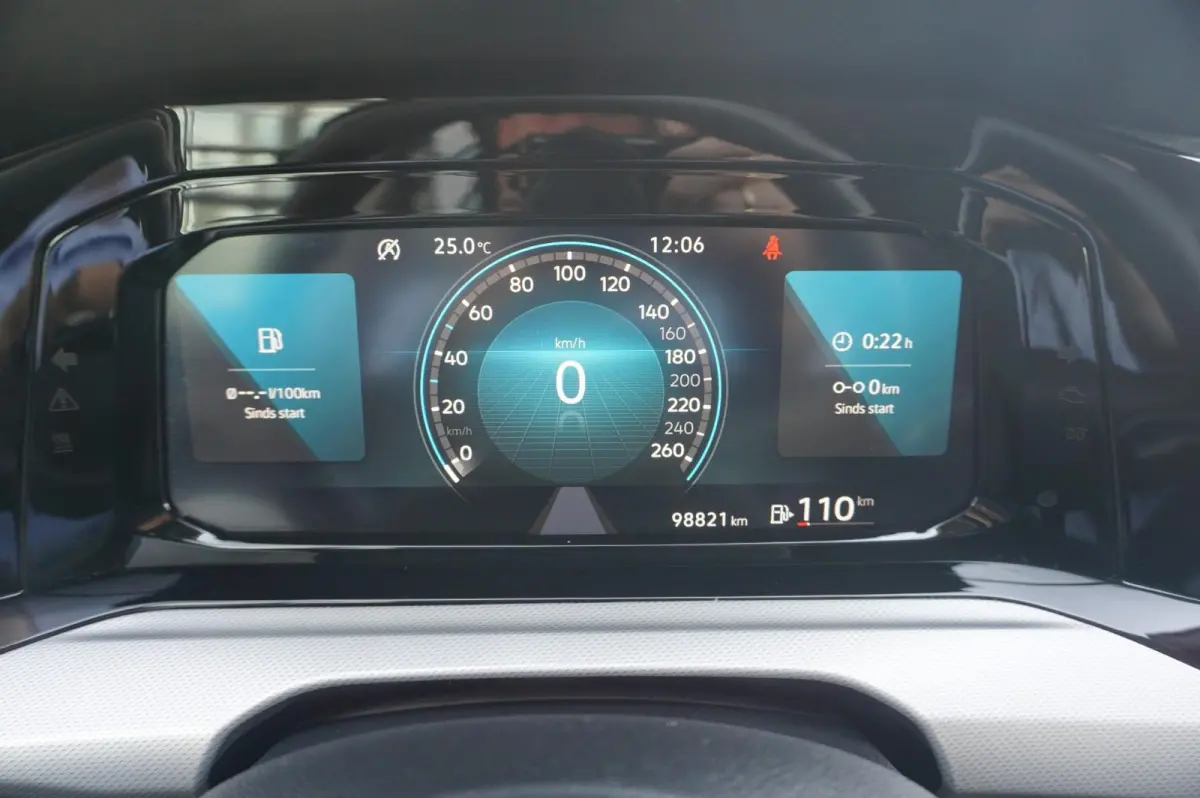1.0 TSI 90pk | Applecarplay & Androidauto | Keyless Start | Climatronic |
