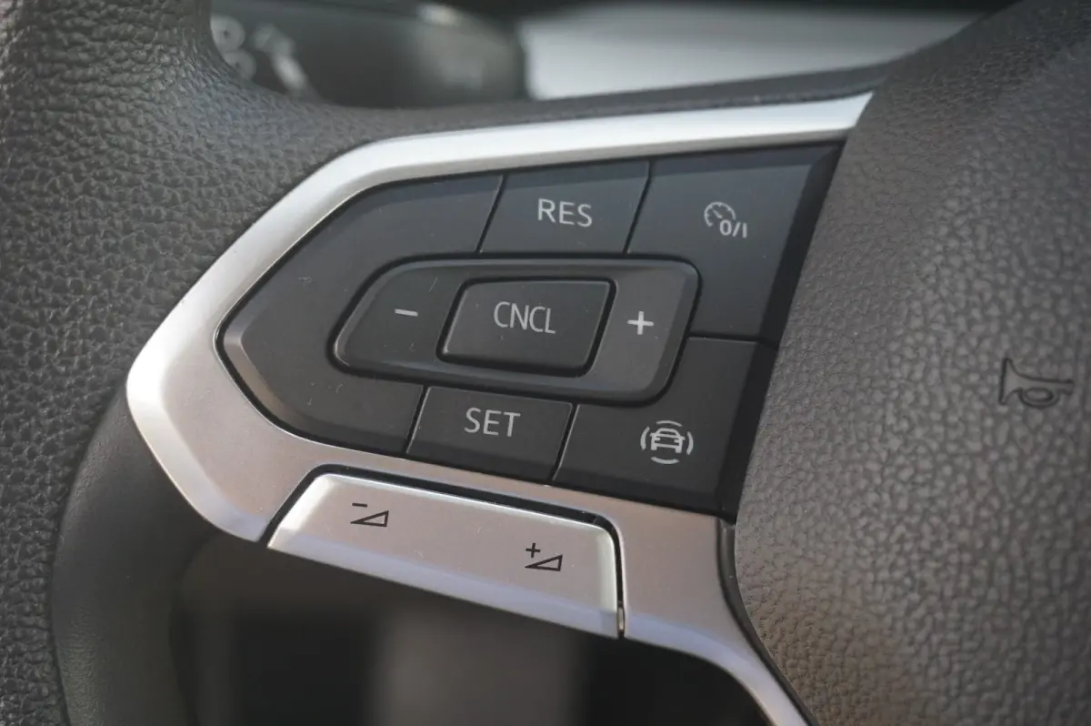 1.0 TSI 90pk | Applecarplay & Androidauto | Keyless Start | Climatronic |