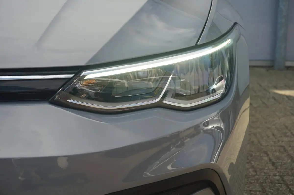 1.0 TSI 90pk | Applecarplay & Androidauto | Keyless Start | Climatronic |