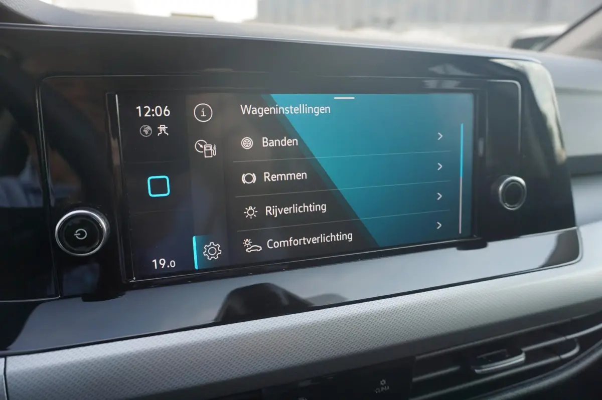 1.0 TSI 90pk | Applecarplay & Androidauto | Keyless Start | Climatronic |